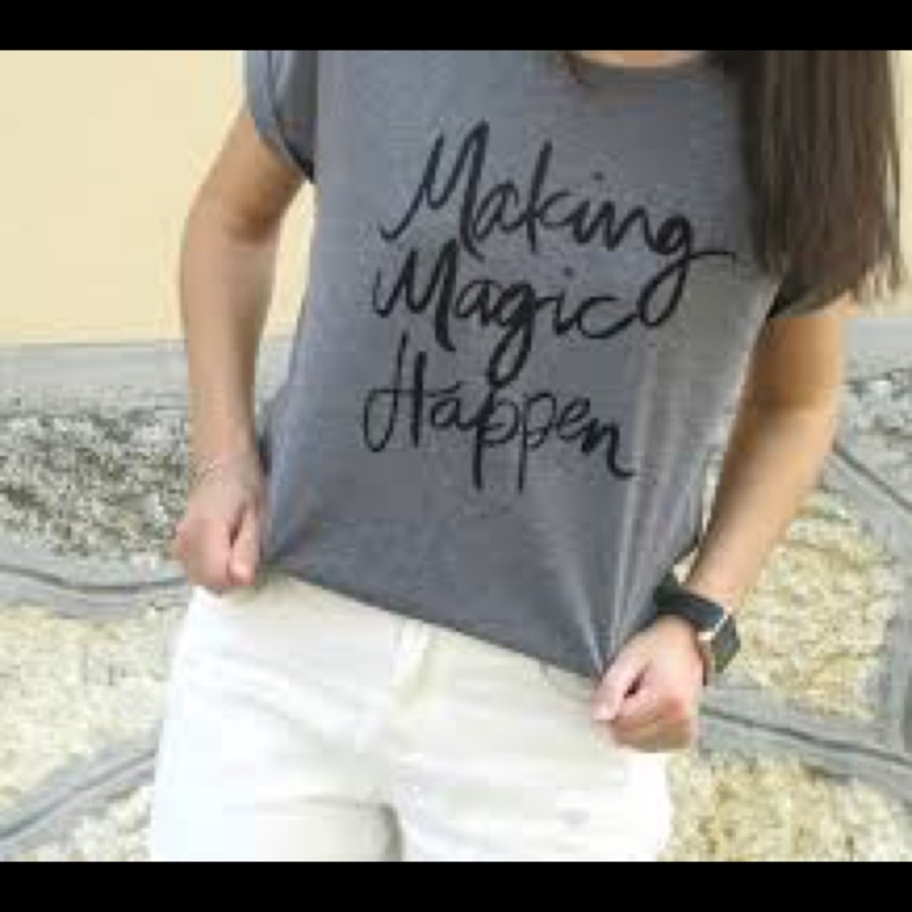 1 Medium Left!! “Making Magic Happen” Graphic Tee - Picture 4 of 5
